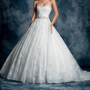 Alfred Angelo Wedding Gown